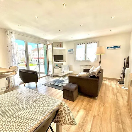 F3 Spacieux Avec Balcon Et Parking A - Fr-1-432-87 * Annecy