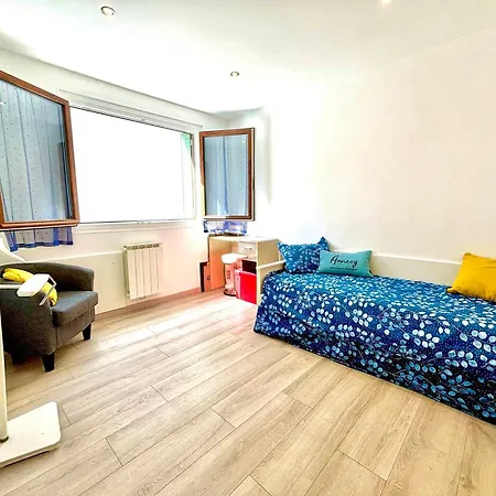 Apartamento F3 Spacieux Avec Balcon Et Parking A - Fr-1-432-87