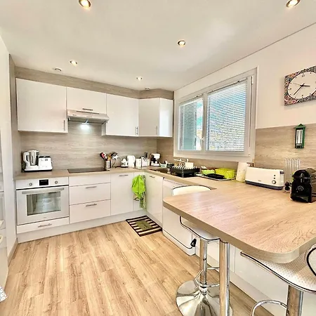 Apartment Spacieux F3 A Annecy, Proche Centre, Balcon, Parking, Velos Et Wi-fi - Fr-1-432-87 *